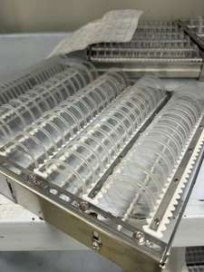 Lente Côncava de Cristal de Safira OEM com Revestimento Antirreflexo, Alta Transmitância e Resistência à Abrasão - Product Image 3