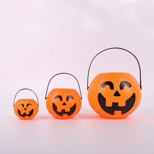 Cesta de bombeiros para doces, cesta de halloween para doces, decoração de casa, adereço, lembranças para crianças - Product Image 3