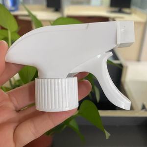 Пластиковый триггерный распылитель для бутылок с легким распылением - Product Image 1