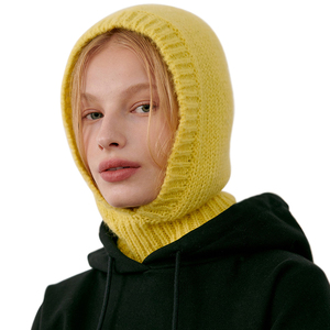 ชุดผ้าพันคอหมวกบีนนี่สำหรับผู้ชายและผู้หญิงสำหรับฤดูหนาวหมวกถักอบอุ่นหมวกลายหัวกะโหลกหมวกหมวกกีฬาหมวกบอนนี่ - Product Image 1