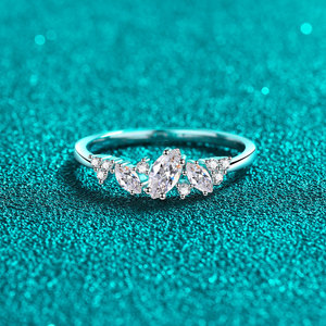 SPJ Usine En Gros 925 SterlingSilver Platine Plaqué Femmes Bague De Fiançailles Passer Le Test De Diamant WomenFine Bague En Pierres Précieuses - Product Image 2