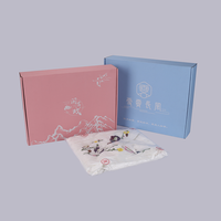 Boîtes postales en carton de couleur avec logo personnalisé Emballage postal Boîtes en carton ondulé pliantes pour expédition de vêtements