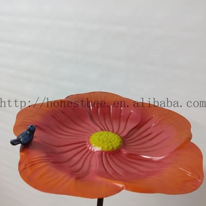 Mangeoire pour oiseaux en forme de fleur, 1 pièce, support pour le bain, graines d'eau, pétales rondes, décorations de <span class=keywords><strong>jardin</strong></span> - Product Image 4