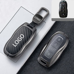 Vente en gros de porte-clés de voiture en fibre de carbone forgée en alliage de zinc pour <span class=keywords><strong>ford</strong></span> explorer <span class=keywords><strong>2020</strong></span> - Product Image 5