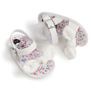 2023 nuevos zapatos de princesa para bebé recién nacido con lazo, suela de algodón, <span class=keywords><strong>sandalias</strong></span> transpirables ligeras para niña - Product Image 5