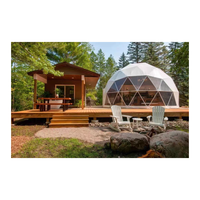 Nouvelle arrivée : Tente dôme de glamping avec fenêtre de toit et fenêtres de ventilation, multicolores, pour glamping en nature et complexes hôteliers