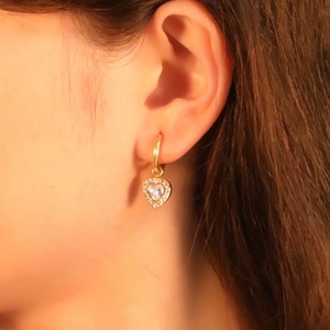 Modernos Pendientes de Aro Personalizados de Acero Inoxidable Chapados en Oro de 18K, Joyería de Moda, Pendientes de Corazón con Circonitas de Colores para Mujer - Product Image 3