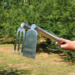 Stainless Steel Garden Fork 1.2M Three Teeth Manual Tool For Planting And Outdoor Use - Product Image 2