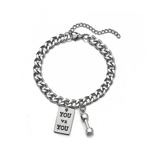 Pulsera <span class=keywords><strong>de</strong></span> corazón <span class=keywords><strong>de</strong></span> eslabones cubanos PVD <span class=keywords><strong>de</strong></span> acero inoxidable <span class=keywords><strong>de</strong></span> estilo clásico personalizado "I Miss You" pulsera <span class=keywords><strong>de</strong></span> pareja <span class=keywords><strong>de</strong></span> plata grabada - Product Image 1