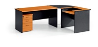 Bureau d'ordinateur en forme de L avec structure métallique extensible, table de bureau d'angle moderne pour la maison avec surface en bois, poste de travail réglable