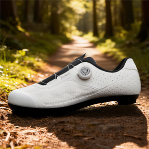 Chaussures de cyclisme neuves, respirantes, antidérapantes, résistantes à l'usure, avec semelle en fibre de carbone pour hommes, usage professionnel <span class=keywords><strong>sur</strong></span> vélo de route - Product Image 1
