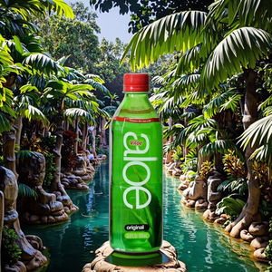 Succo Fresco di Aloe Vera con 10% di Polpa, Filtrato e Miscelato, Gusto <span class=keywords><strong>Guava</strong></span>, Ananas e Mango in Bottiglia da 500ml - Product Image 1