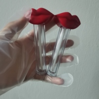 Nouvel arrivage : Tube de brillant à lèvres DIY 8 ml avec pinceau, estampage à chaud, emballage vide pour rouge à lèvres, vente en gros