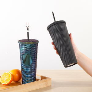 Vaso de Plástico Personalizado de Doble Pared con Diseño de Diamantes, Vaso con Incrustaciones de Diamantes, Libre de BPA, con Pajita - Product Image 1