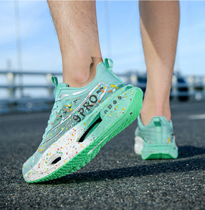 Chaussures de course décontractées unisexes à effet dégradé, légères, respirantes, en mesh, à lacets, confortables, avec semelle intermédiaire amortissante - Product Image 3