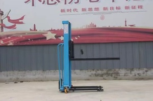 Apilador de paletas con control remoto Carretilla elevadora eléctrica Manual portátil 500 kg Carretilla elevadora empujada a mano - Product Image 4