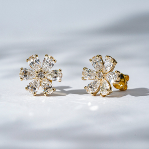 Prêt à Expédier Poire Cut Lab Diamants Boucles D'oreilles En Or Massif <span class=keywords><strong>Moulin</strong></span> À <span class=keywords><strong>Vent</strong></span> Lab Grown Diamonds 18k Or 2ct Boucles D'oreilles Stud Flower Design - Product Image 2