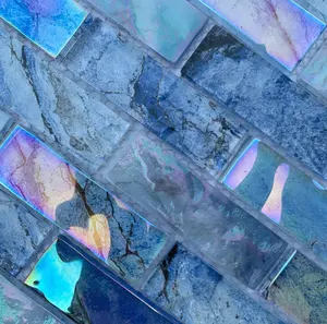 Mattonelle di mosaico del getto d'acqua di vetro di vendita calda mattonelle di mosaico di vetro blu di lusso di progettazione moderna per lo stagno