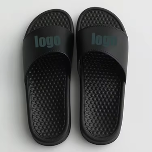 Chanclas de Goma Personalizadas con Logotipo, Diseño de PVC, MOQ Bajo, Antideslizantes, con Suela de Masaje, para Mujer - Product Image 5