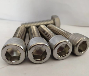 Varilla Roscada y Tuercas de Acoplamiento de Acero Aleado ASTM A354 Grado BD, Proveedor Chino para Sistemas de Refuerzo y Anclaje Estructural - Product Image 1