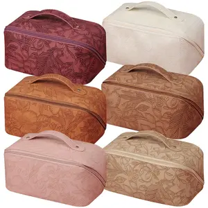 Custom Logo High Quality Western New Waterproof 3D Floral Pu Leather Large Travel Cosmetic Makeup Bag Luggage