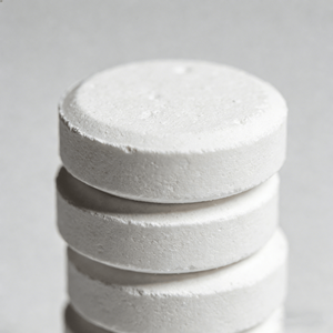 Pastilles de <span class=keywords><strong>chlore</strong></span> stabilisées à libération lente pour <span class=keywords><strong>piscine</strong></span> 200g certifiées EPA pour piscines extérieures, diverses tailles - Product Image 5