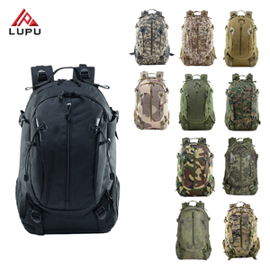 Sac à dos tactique 30L 3P pour hommes, grande capacité, pour les passionnés de sport, sac d'extérieur personnalisé, doublure en polyester pour l'escalade - Product Image 1