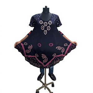 เดรสผ้าบาติกพิมพ์ลายโบฮีเมียนหวานๆ ทรงมิดิแบบกระโปรงบาน - Product Image 2