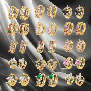 Pendientes chapados en oro de 18K y 14k, venta al por mayor, pequeños y elegantes pendientes de oro para mujer, diseños de pendientes, joyería de moda para mujeres y niñas