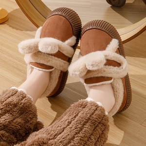 Nouvelles pantoufles d'hiver 2026 pour femmes, mignonnes avec oreilles de lapin, à talon fermé, en coton, à scratchs, semelle épaisse, chaudes et antidérapantes en peluche - Product Image 4