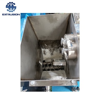 Machine extrudeuse de nourriture pour chiens à rotation parallèle certifiée CE - Product Image 4