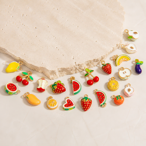 Colgante de Frutas DIY Hecho a Mano al por Mayor, Chapado en Oro de 18K, Aleación de Acero Inoxidable, Pequeños Dijes de Moda, Joyería de Tendencia - Product Image 4