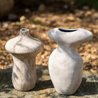 Nouveauté décoration accessoires pour la maison cadeaux d'intérieur vases à fleurs vase floral en terre cuite vase en céramique pour la décoration