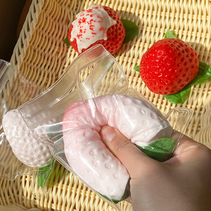 Fruits artificiels géants en TPR, simulation de fraises, fruits rouges réalistes pour la cuisine et la maison - Product Image 4