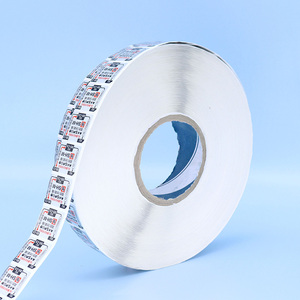 Autocollants d'étiquettes auto-adhésives en PVC argent brillant imprimés sur mesure pour circuits et appareils industriels - Product Image 6