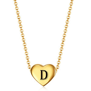Collier avec pendentif en forme de cœur en acier inoxydable plaqué or 18 carats avec initiale lettre A, cadeau pour femme, à porter au quotidien - Product Image 4