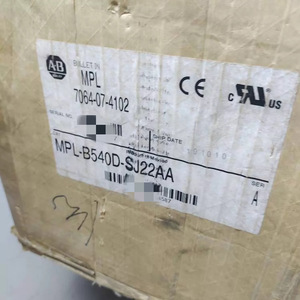 Controlador de Motor Industrial Allen Bradley MPL B540D SJ22AA para Equipos de Automatización - Product Image 1