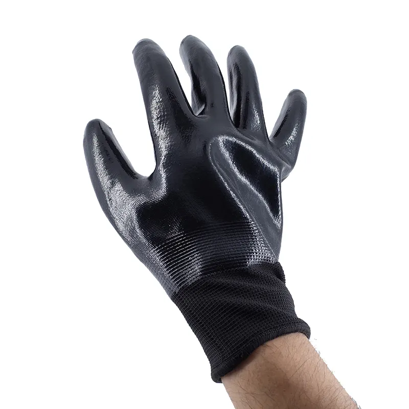 Gants de revêtement complet en nitrile noir Travaux chimiques Résistance à l'huile Gants de travail enduits de nitrile résistants à l'usure