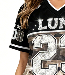 Maillot de football américain personnalisé unisexe avec strass imprimés, col en V, maille polyester 220 GSM, OEM privé - Product Image 4