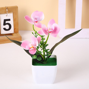 Simulación de Flores Artificiales en una Maceta Cuadrada Pequeña, 3 Orquídeas Phalaenopsis para Decoración del Hogar u Oficina, Maceta Pequeña - Product Image 4