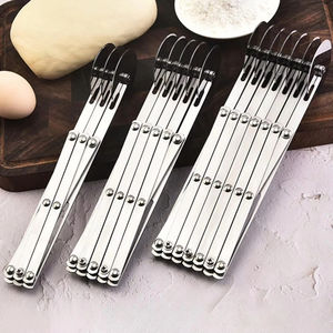 Cortador de Masa y Pizza de Acero Inoxidable con Múltiples Ruedas Ajustables al por Mayor para Rebanadas Uniformes, Herramienta de Repostería para Galletas - Product Image 6