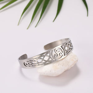 Viking Cuff Bangles中空ケルトノットブレスレットステンレス鋼男性女性用お守りジュエリーアイルランドファッションカフ - Product Image 5