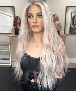 Perruque Lace Top de cheveux européens de qualité supérieure perruque juive gris <span class=keywords><strong>glacé</strong></span> <span class=keywords><strong>blond</strong></span> Balayage couleur HD perruque Lace Front avec Diamond Lace pour les femmes perte de cheveux - Product Image 3