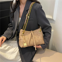 <span class=keywords><strong>Sac</strong></span> à bandoulière décontracté haut de gamme pour <span class=keywords><strong>femme</strong></span>, motif géométrique imprimé en PU, <span class=keywords><strong>sac</strong></span> à main portable de marque célèbre - Product Image 4