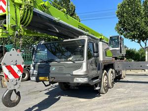 Grúa Telescópica ZTC700 del Fabricante Oficial ZOOMLION, Grúa Móvil Usada de 70 Toneladas, Precio de Grúa Hidráulica sobre Camión - Product Image 5