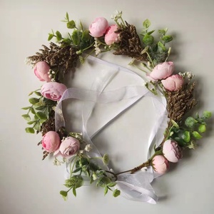 Diadema Floral rosa para boda, corona <span class=keywords><strong>de</strong></span> <span class=keywords><strong>flores</strong></span> artificiales para niña, corona para el <span class=keywords><strong>pelo</strong></span> - Product Image 1