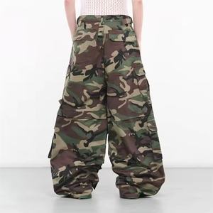 Pantalones Cargo Anchos para Hombre con Estampado de Camuflaje, Corte Holgado y Personalizado, Precio al por Mayor - Product Image 3