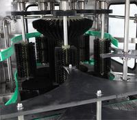 Ligne de production d'eau d'usine d'embouteillage de bouteilles à boire pures à petite échelle automatique complète de 5 gallons a à Z