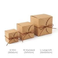 Boîte d'emballage de bonbons en papier kraft simple personnalisée avec corde de fermeture, design pliable, adaptée aux cadeaux de pâtisserie, possibilité d'imprimer un logo