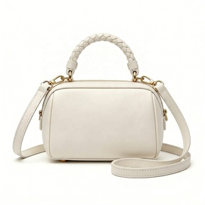 Sac à main matelassé en PU style Hobo, sac de soirée moderne pour femme, avec bandoulière amovible, imperméable et luxueux - Product Image 2